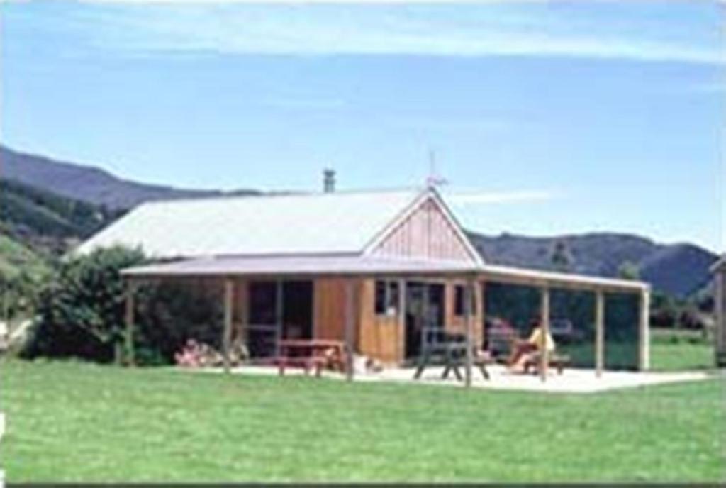 Smiths Farm Holiday Park Linkwater Exteriér fotografie