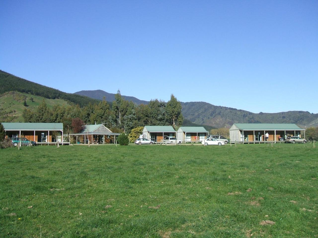 Smiths Farm Holiday Park Linkwater Exteriér fotografie
